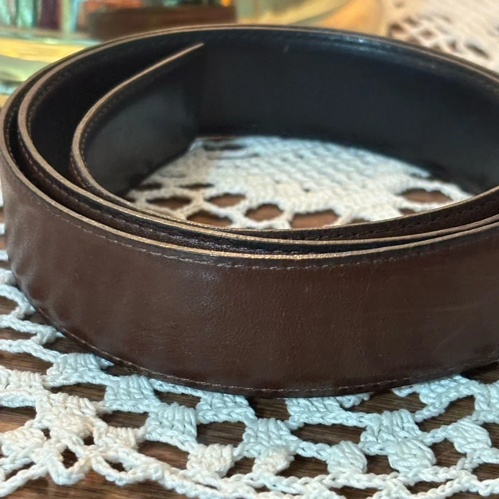 Yves Saint Laurent Solid Brass Buckle Reversible Brown Black Leather Belt